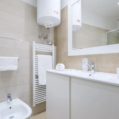 Apartmán D'azeglio & Galluzzi *